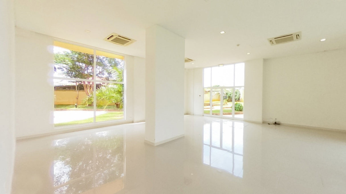 Loja Cunene Acquaville