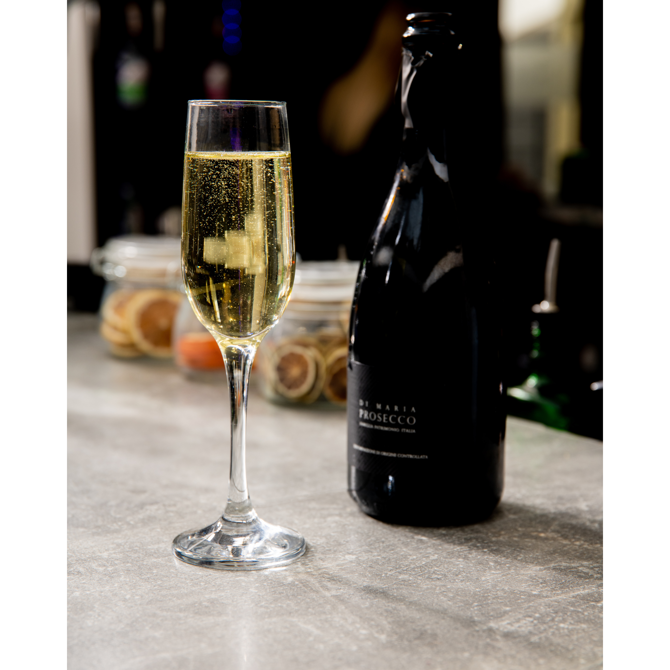 Taças de Champanhe Fame 7.5oz / 215ml LAV