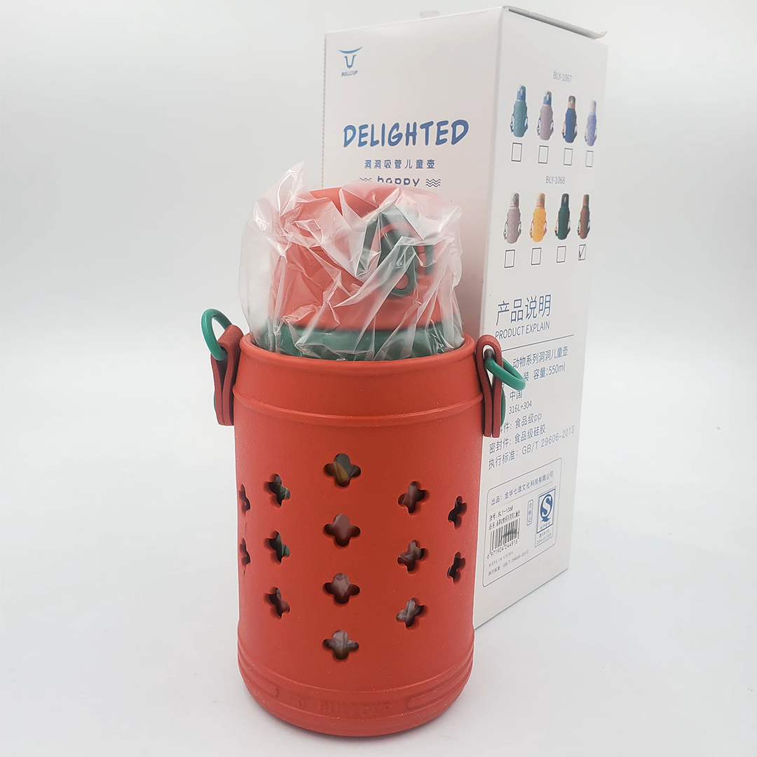 GARRAFA TÉRMICA INFANTIL - VERMELHO