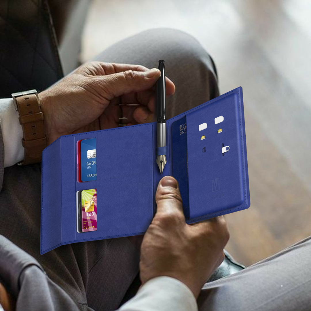 Levelo Offshore Porta-Passaporte em Pele – Preto