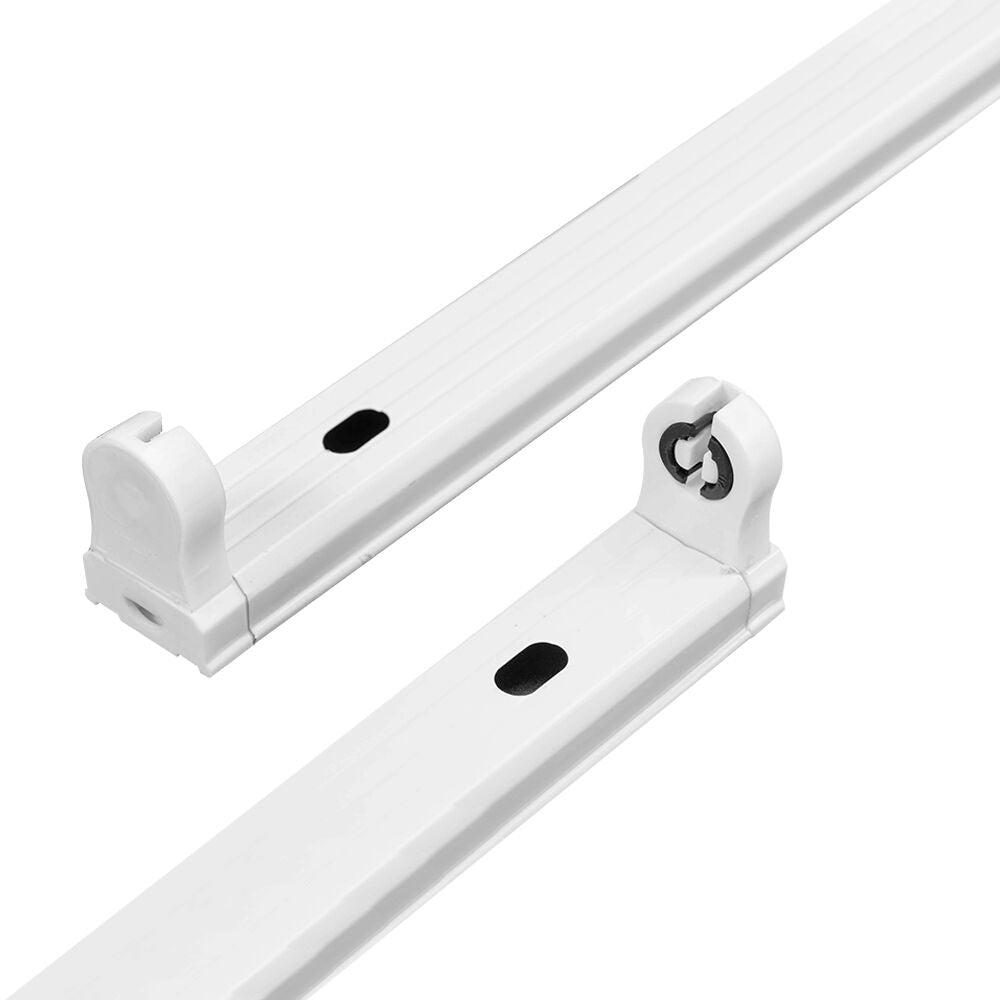 Luminária Braytron Aqualine 1x0.6m DB Ferro PP IP30 | Iluminação LED