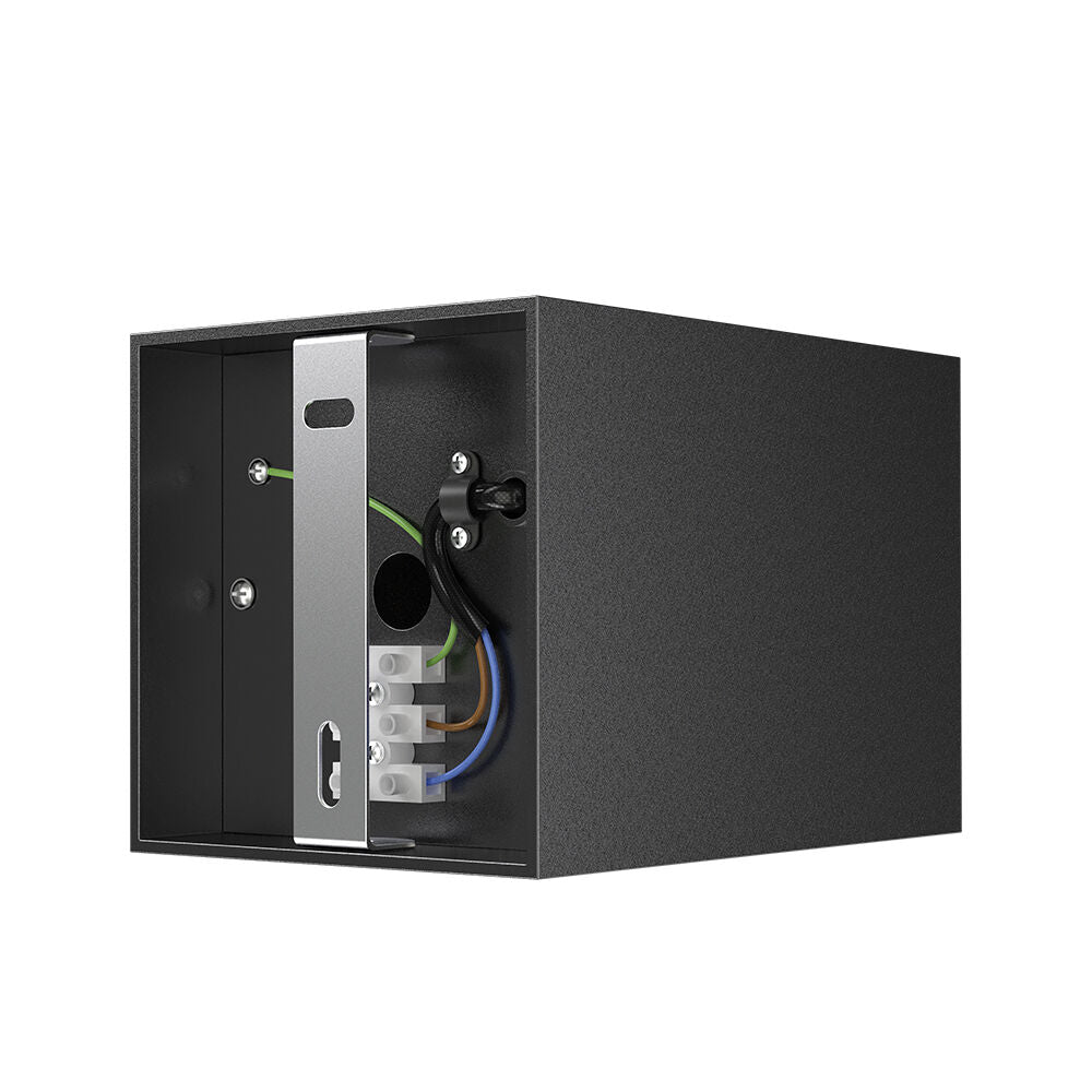 Spot LED Braytron Beta 8012 Quadrado Preto com Acabamento Dourado GU10 | Iluminação Direcionada