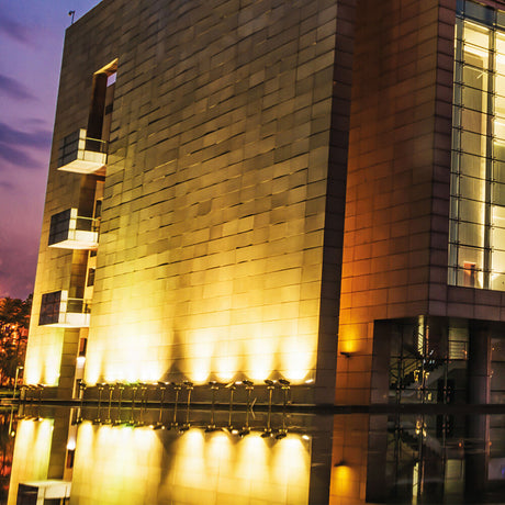 Projetor LED Braytron 10W 3000K | Iluminação Externa à Prova d'Água IP65