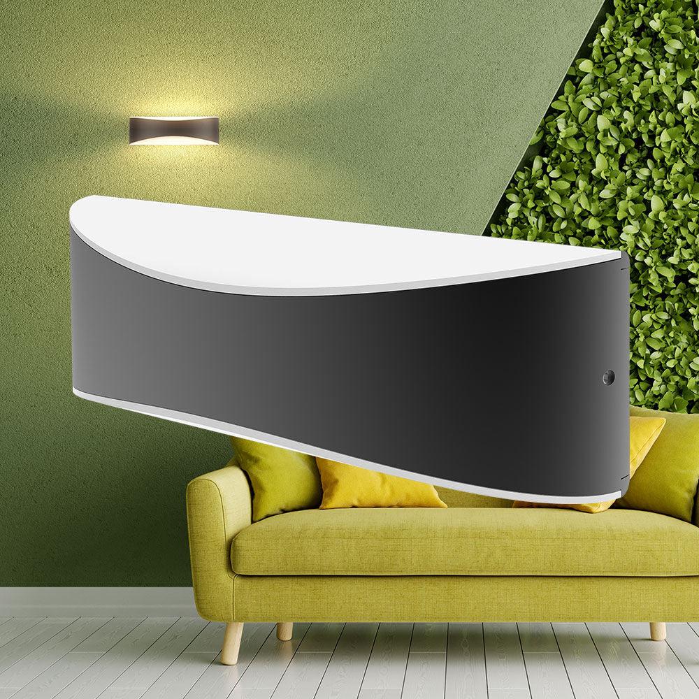 Luminária de Parede Braytron Pirus 10W Preta 3000K IP54 | Iluminação Externa