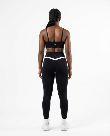 CONJUNTO FITNESS FEMININO VECTOR PRETO L
