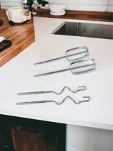 Batedeira Elétrica de Aço Inoxidável RAF R.6693 650W 5-Velocidades com Turbo & Ganchos de Massa