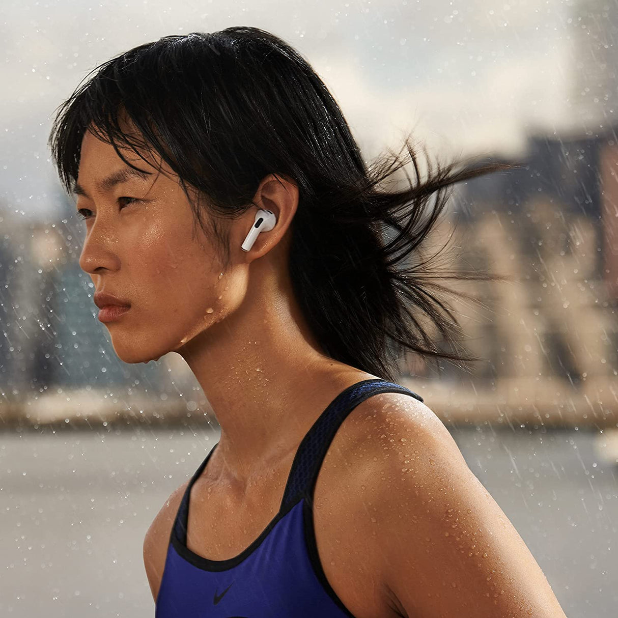 APPLE AIRPODS (3RD GEN) COM ESTOJO DE CARREGAMENTO LIGHTNING