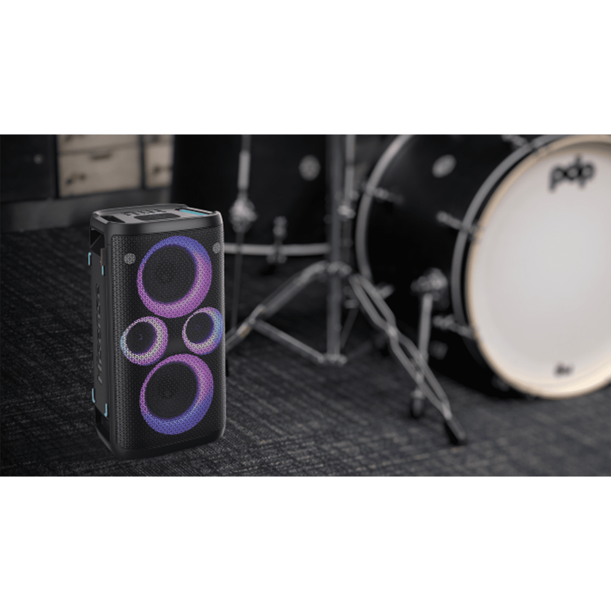 Coluna Portátil Hisense Party Rocker One – Bluetooth, Luz LED, Bateria Recarregável, Entrada USB/AUX – 80W RMS