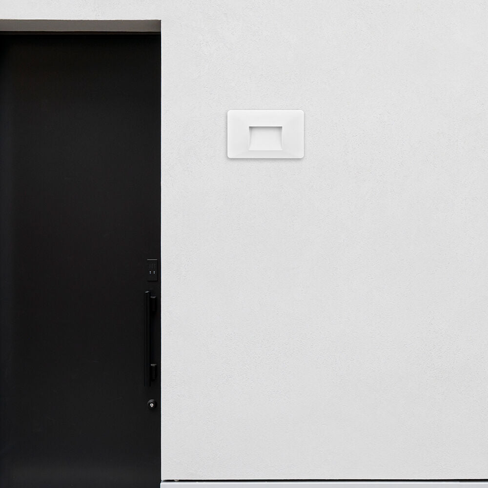 Luminária de Parede Braytron Vekta 3W Quadrada Branca 160lm 3000K IP65 | Iluminação Externa