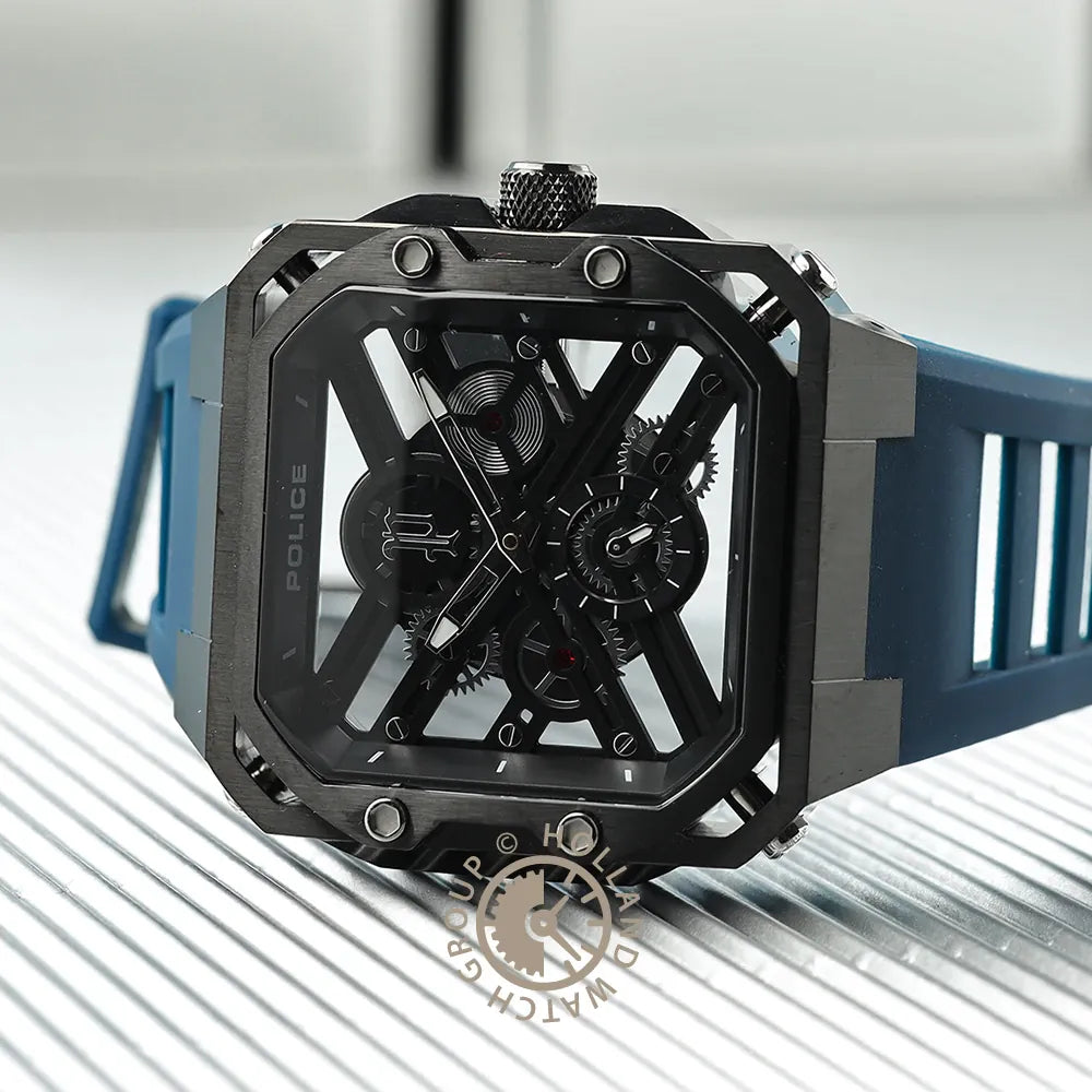 WP6 - Metal - Shiny - Silver - Timeless white